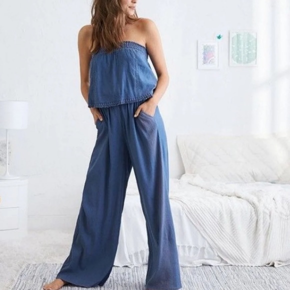aerie Other - Super cute Aerie strapless jumpsuit